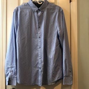 Men’s casual button up shirt